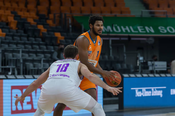 每支队伍不 每支队伍不