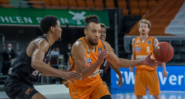 队的进攻 队的进攻